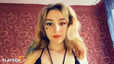 Magiaj okulvitroj de virtuala realeco donis al mi sekson kun Harley Quinn